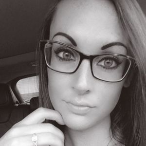 Meet your Posher, Kandi